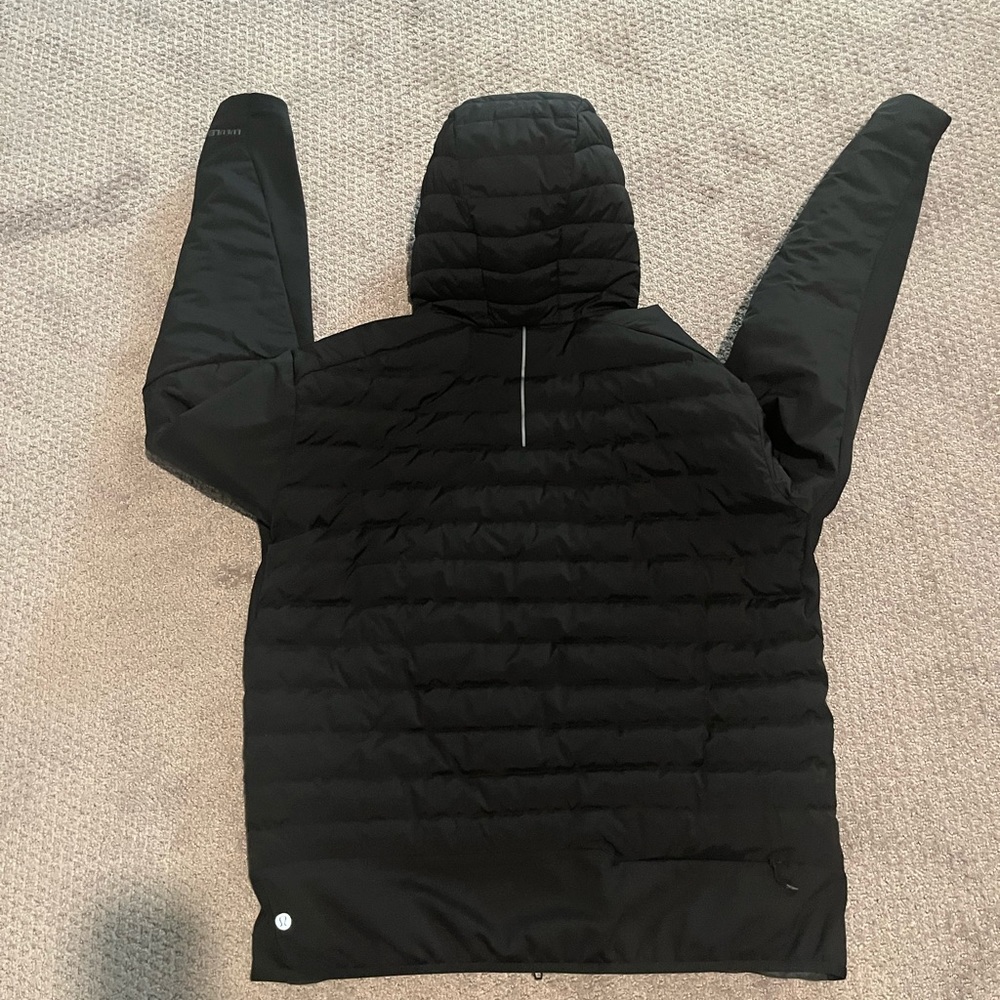 Men’s Lululemon Down for it all hoodie